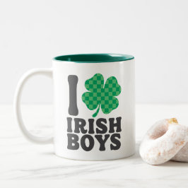I Liebe Irish Boys Funny Kleeblatt St Patricks Day Zweifarbige Tasse