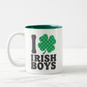 I Liebe Irish Boys Funny Kleeblatt St Patricks Day Zweifarbige Tasse (Links)