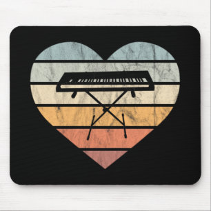 I Liebe Keyboard and Synthie Retro Heart Mousepad