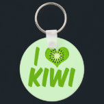 I Liebe Kiwi Schlüsselanhänger<br><div class="desc">Ein niedliches Kiwi-Liebesgeschenk in hübschem Grün mit einem herzförmigen Kiwi. Ich Liebe Kiwis und andere Früchte.</div>
