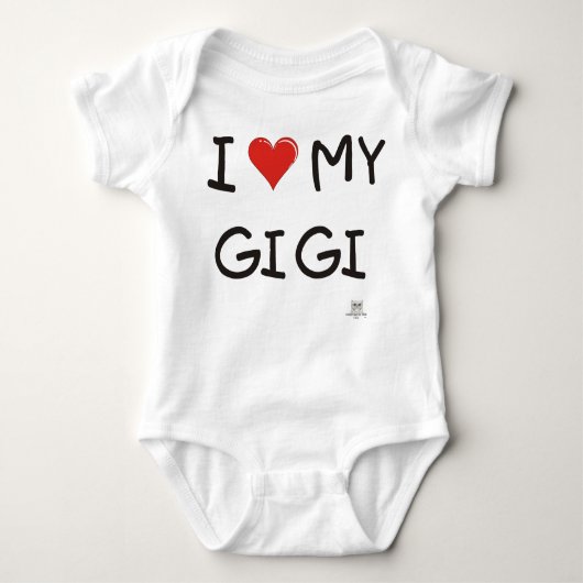 I LIEBE MEIN GIGI BABY STRAMPLER (Vorderseite)