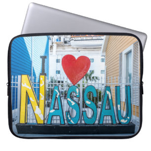 I Liebe Nassau Bahamas Laptop Sleeve