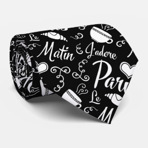 I Liebe Paris im Morgen-Kaffee und dem Hörnchen Krawatte