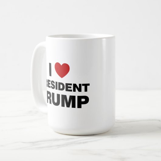 I Liebe Präsident Trump Herz Kaffeetasse (Vorderseite Links)