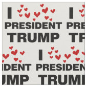 I Liebe Präsident Trump hört Stoff (Nahaufnahme)