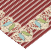 I Liebe Winter Birds and Berries 60" x 84" Tischdecke (Schrägansicht)