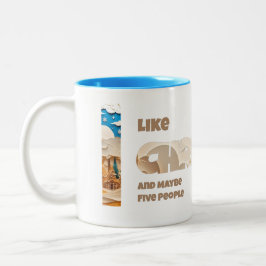 I Like Christmas and Maybe Zweifarbige Tasse