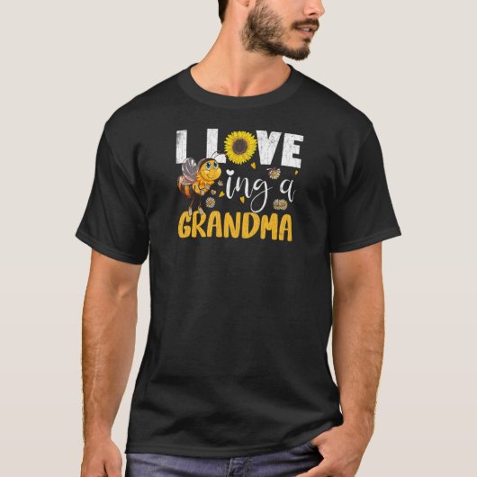 I Love Being A Grandma Grandmother Nana Graphic T-Shirt (Vorderseite)