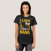 I Love Being A Nana Sunflower Bee Lover Funny Gran T-Shirt (Vorne ganz)