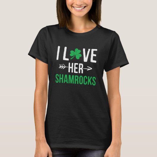 I Love Her ShamrocksSt Patrick's Day Couples T-Shirt (Vorderseite)