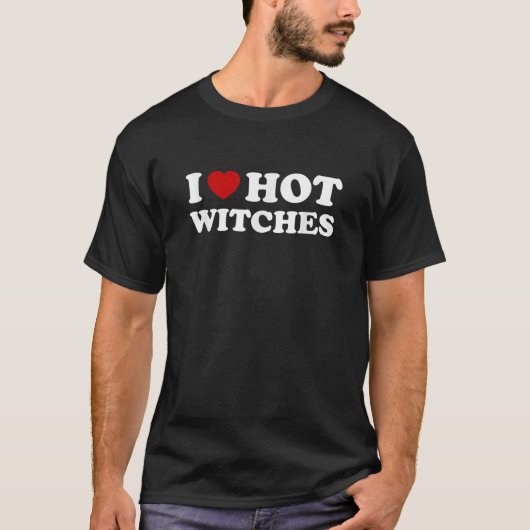 I Love Hot Witches Funny Halloween Costume T-Shirt (Vorderseite)