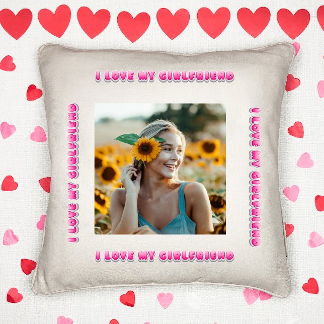 I Love My Girlfriend Bubble Valentines Day Gift Kissen (Von Creator hochgeladen)