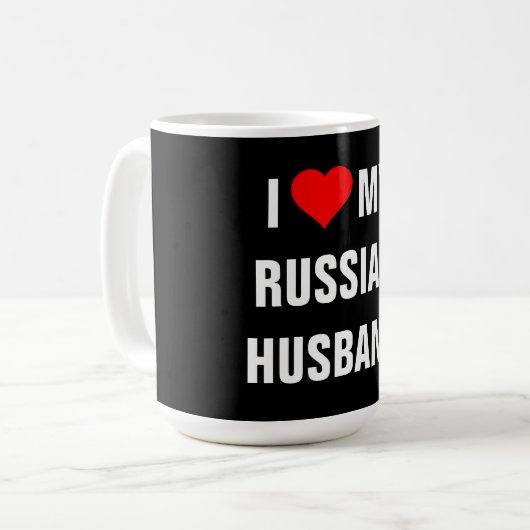 "I Love my Russian Husband" T-Shirt Kaffeetasse (Vorderseite Links)