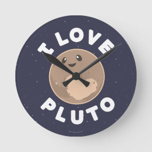 I Love Pluto Runde Wanduhr