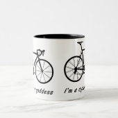 I " m eine radfahrengöttin zweifarbige tasse (Mittel)