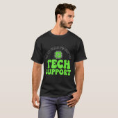 I’m My Family’s Unpaid Tech Supr, Computer Nerd T-Shirt (Vorne ganz)