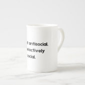 I’m Not Antisocial — I’m Selectively Social | Funn Porzellantasse (Vorderseite Rechts)