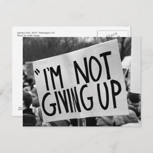 I’m Not Giving Up Postcard Postkarte (Vorne/Hinten)