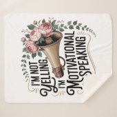 I’m Not Yelling, I’m Motivational Speaking Sherpadecke (Vorderseite (Horizontal))
