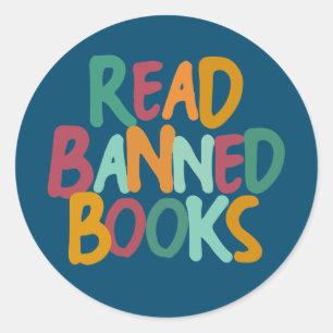 I Read Banned Books Reading Bookworm Runder Aufkleber