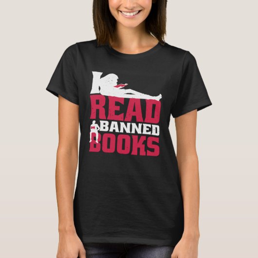 I Read Banned Books T-Shirt (Vorderseite)