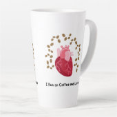 I Run on Coffee and Love Mug Milchtasse (Rechte Ecke)