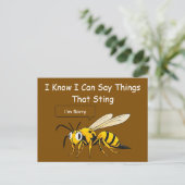 I Say Things That Sting Funny Wasp Apology Postkarte (Stehend Vorderseite)