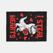 I Steal 67 Hearts T-rex Six Seven Valentines Day B Fleecedecke (Vorderseite (Horizontal))