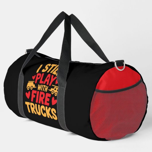 I Still Play With Fire Trucks  Duffle Bag (Rechte Ecke)