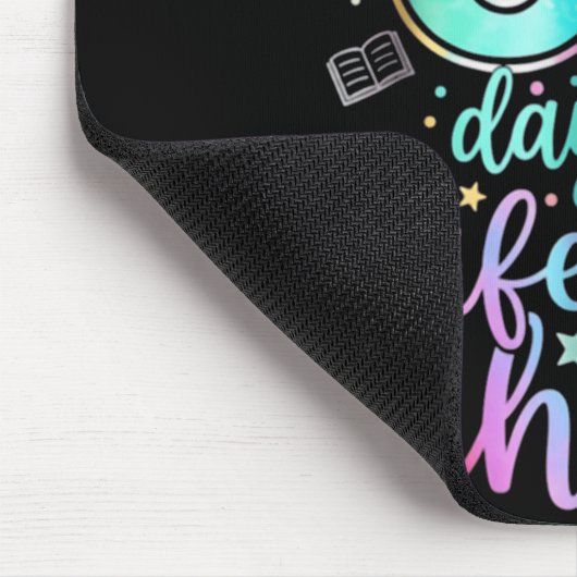 I Survived 67 Days Of Cafeteria Chaos Funny Six Se Mousepad (Ecke)