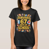 I Survived 67 Days Of Cafeteria Chaos Lunch Lady F T-Shirt (Vorderseite)