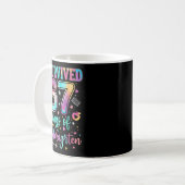 I Survived 67 Days Of Kindergarten Funny Six Seven Kaffeetasse (Vorderseite Links)