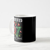 I Survived 67 Days Of School Christmas Candy Cane Kaffeetasse (Vorderseite Links)