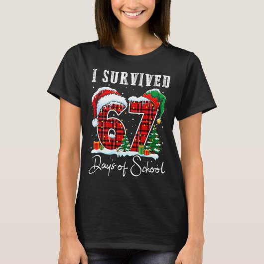 I Survived 67 Days Of School Christmas Candy Cane  T-Shirt (Vorderseite)