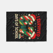 I Survived 67 Days Of School Christmas Teacher  Fleecedecke (Vorderseite (Horizontal))