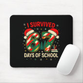 I Survived 67 Days Of School Christmas Teacher  Mousepad (Mit Mouse)