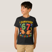 I Survived 67 Days Of School Cool Teacher Design T-Shirt (Vorne ganz)