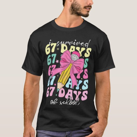 I Survived 67 Days Of School Coquette Bow Student T-Shirt (Vorderseite)