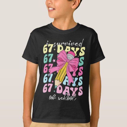 I Survived 67 Days Of School Coquette Bow Student T-Shirt (Vorderseite)