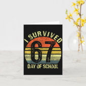 I Survived 67 Days Of School Dabbing Six Seven Mem Karte (Gelbe Blume)