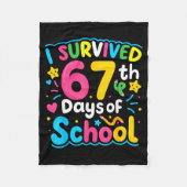 I Survived 67 Days Of School Funny 67 Meme Student Fleecedecke (Vorderseite)