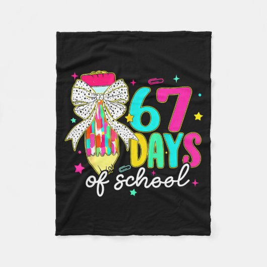 I Survived 67 Days Of School Funny 67 Meme Teacher Fleecedecke (Vorderseite)