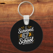 I Survived 67 Days Of School Funny 67 Teachers Stu Schlüsselanhänger (Vorderseite)