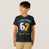 I Survived 67 Days Of School Funny 67 Teachers Stu T-Shirt (Vorne ganz)