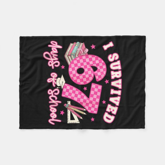 I Survived 67 Days Of School Funny 6 7 Meme Teache Fleecedecke (Vorderseite (Horizontal))