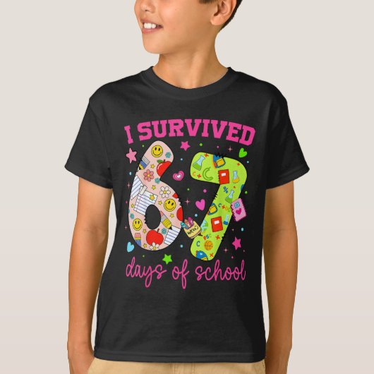 I Survived 67 Days Of School Funny Camouflage Boy T-Shirt (Vorderseite)