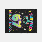 I Survived 67 Days Of School Funny Cat Six Seven M Fleecedecke (Vorderseite (Horizontal))