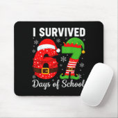 I Survived 67 Days Of School Funny Elf Christmas S Mousepad (Mit Mouse)