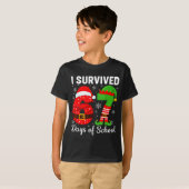 I Survived 67 Days Of School Funny Elf Christmas S T-Shirt (Vorne ganz)