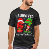 I Survived 67 Days Of School Funny Elf Christmas S T-Shirt (Vorderseite)